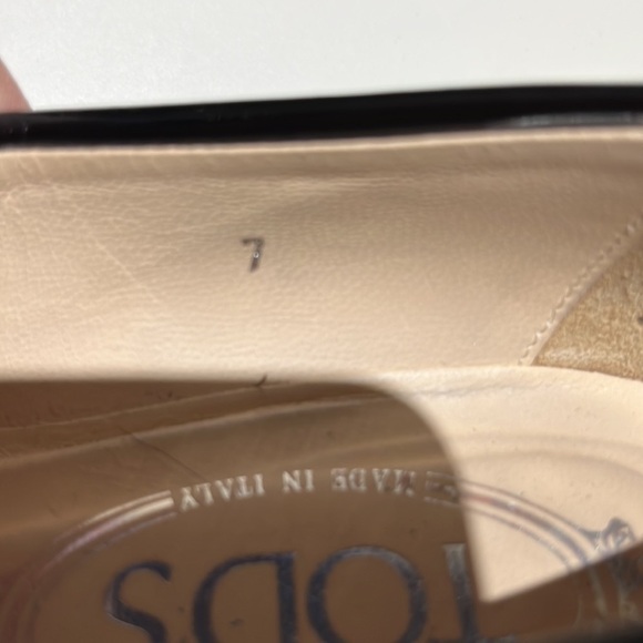 TOD’S Made In Italy Black Loafer Driving Shoe Style Patent Pumps Women’s Size 7 - Picture 10 of 11